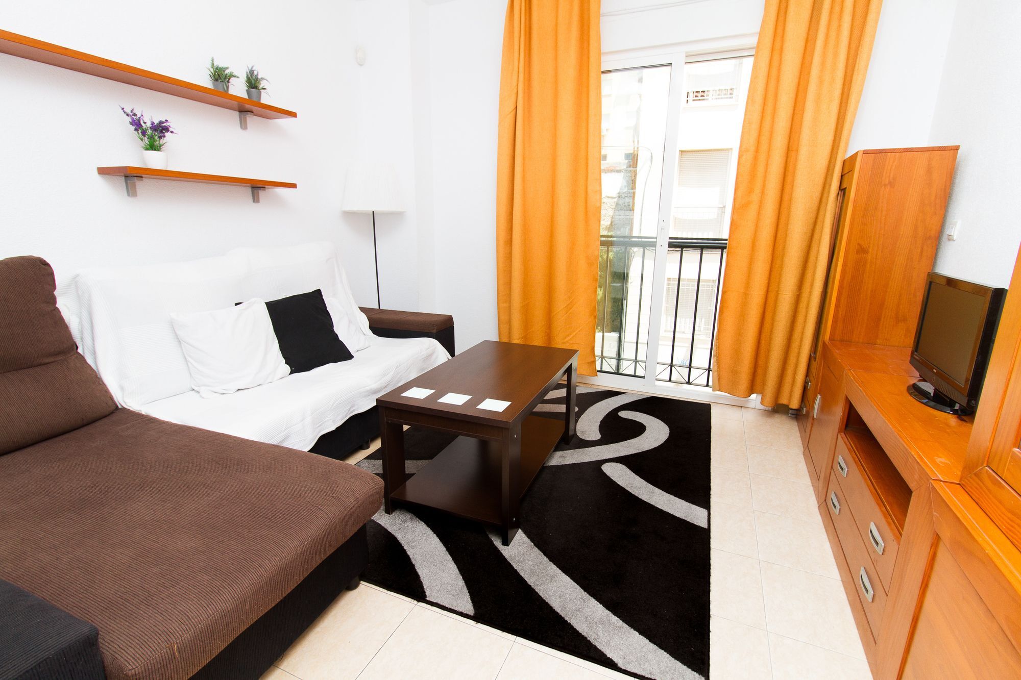 Cool Apartment Capuchinos By La Recepcion Malaga Exterior photo